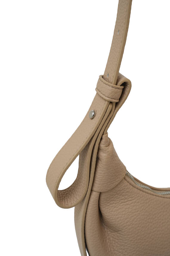 Cambirdge Polo Club Püskül Detaylı Kadın Omuz Çantası MB02 - 16