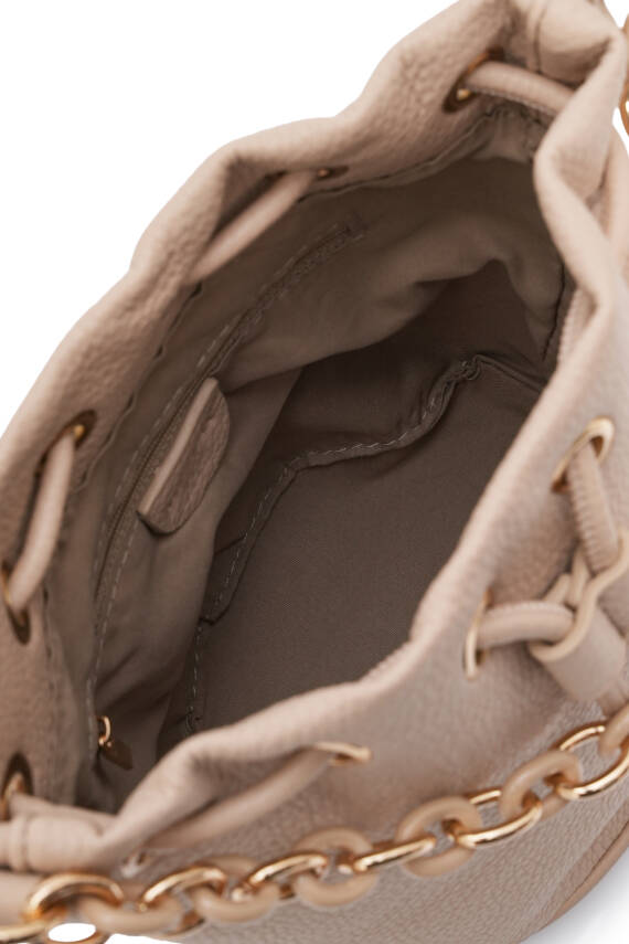 Cambirdge Polo Club Zincir Detaylı Büzgülü Kadın Omuz Çantası MB03 - 24