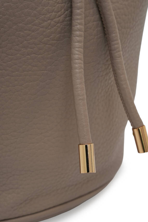 Cambirdge Polo Club Zincir Detaylı Büzgülü Kadın Omuz Çantası MB03 - 29