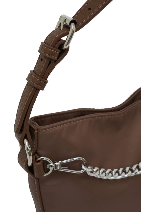 Cambirdge Polo Club Zincir Detaylı Çapraz Askılı Kadın Çanta MB16 - 16