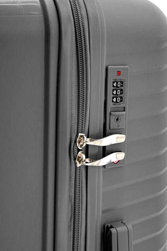İthal Pp Elegance Büyük Boy Valiz - 16