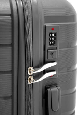 İthal Pp Titan Kabin Boy Valiz - 16