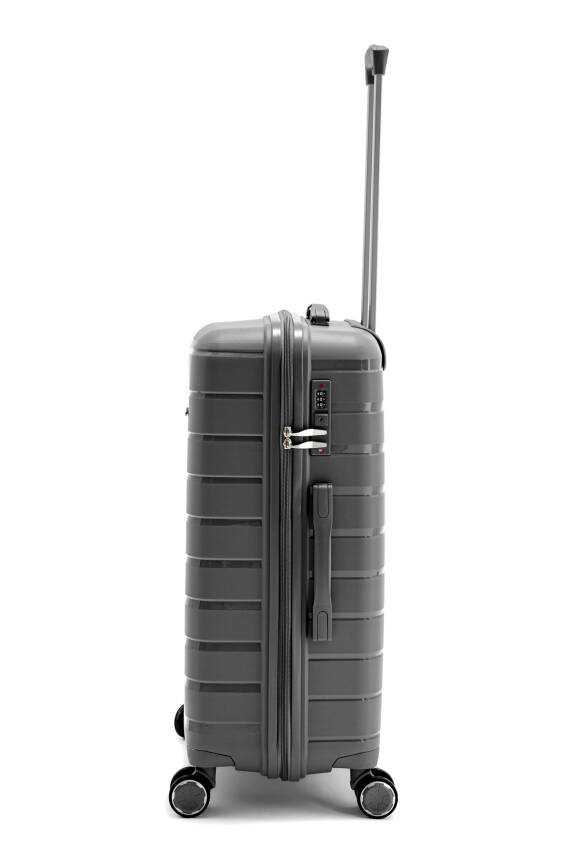 İthal Pp Titan Orta Boy Valiz - 17