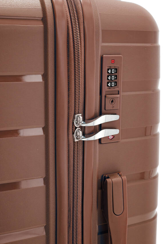 İthal Pp Titan Orta Boy Valiz - 22