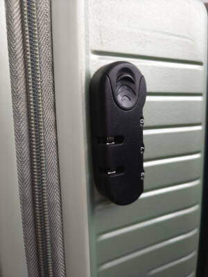 Pp Kırılmaz Valiz Seti 4Tn728 - 66