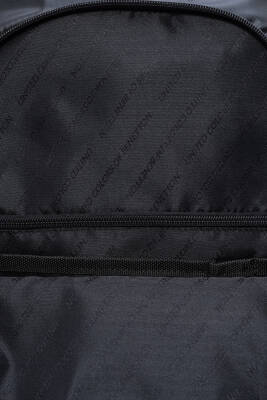 United Colors Of Benetton. Sırt Çantası 20870 - 10